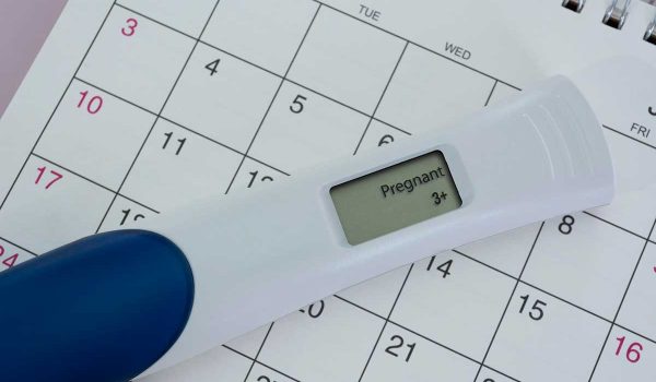 نتایج مثبت تست بارداری دو هفته پس از انجام تلقیح داخل رحمی اسپرم (IUI)